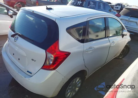 2016 Nissan Versa Note S (Sr)/S Plus/Sl/Sr/Sv z USA, uszkodzony, nr VIN 3N1CE2CP7GL384460